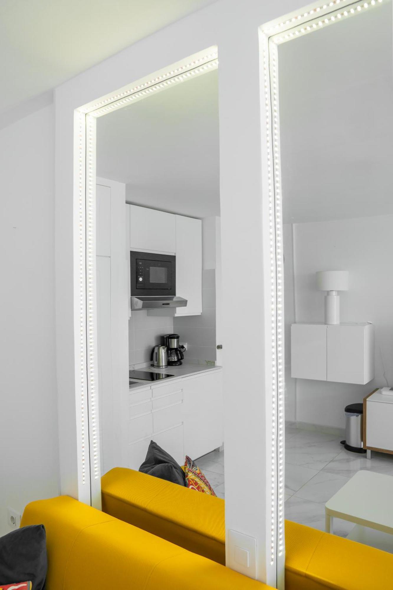 Colourful Bright Centred Aparment With Ocean View 911, Ponderosa *
