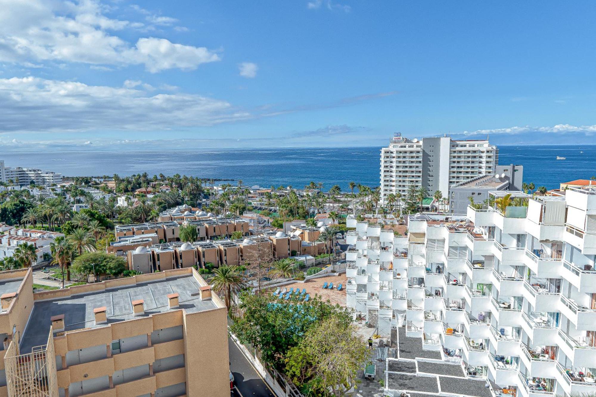 Colourful Bright Centred Aparment With Ocean View 911, Ponderosa Appartement Playa Feñabe